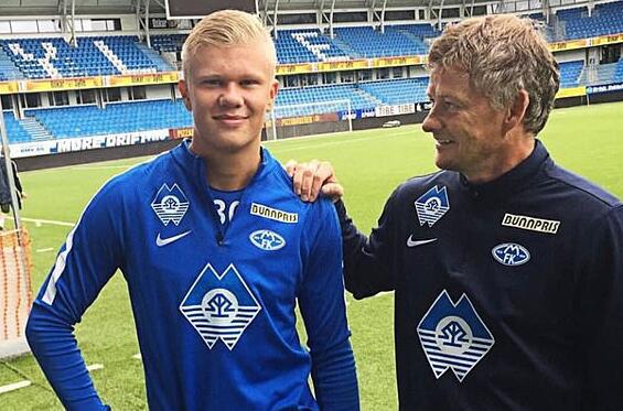 马拉多纳之子：孔蒂是足坛最成功的教练之一，批评他很荒谬（马拉多纳之子：孔蒂跻身足坛最成功教练行列，批评他纯属荒谬）