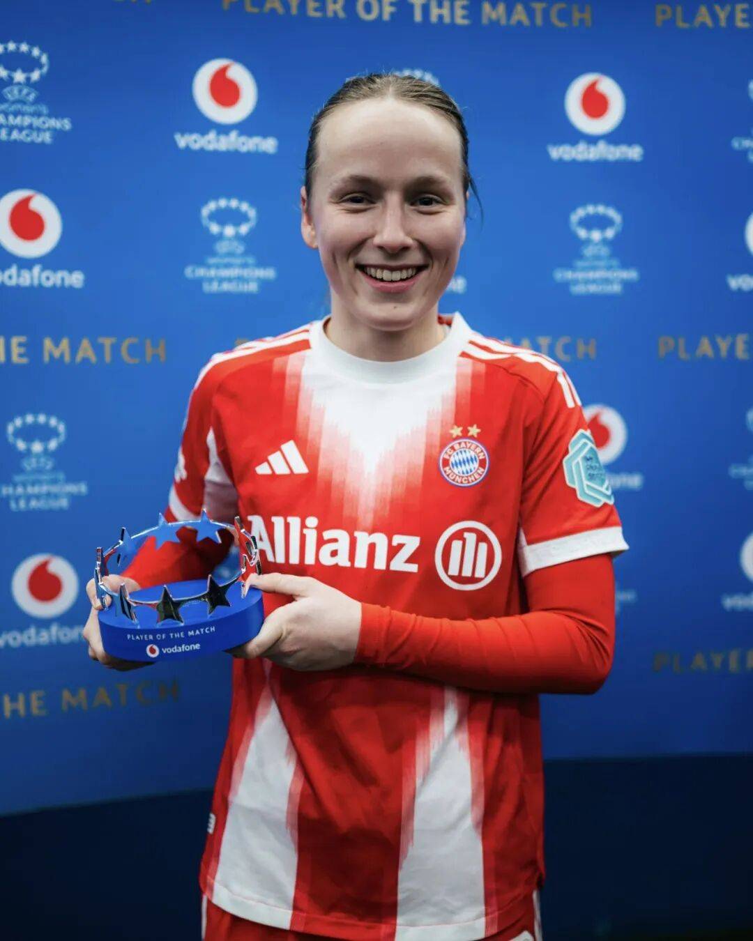 巴萨防线漏洞仍未改善（巴萨后防问题仍无改观）