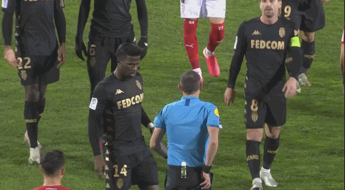 C罗专访预告：在梅西之前阿根廷赢了几次世界杯？他们已习惯胜利（C罗专访前瞻：梅西之前阿根廷夺得几次世界杯？他们早已习惯胜利）